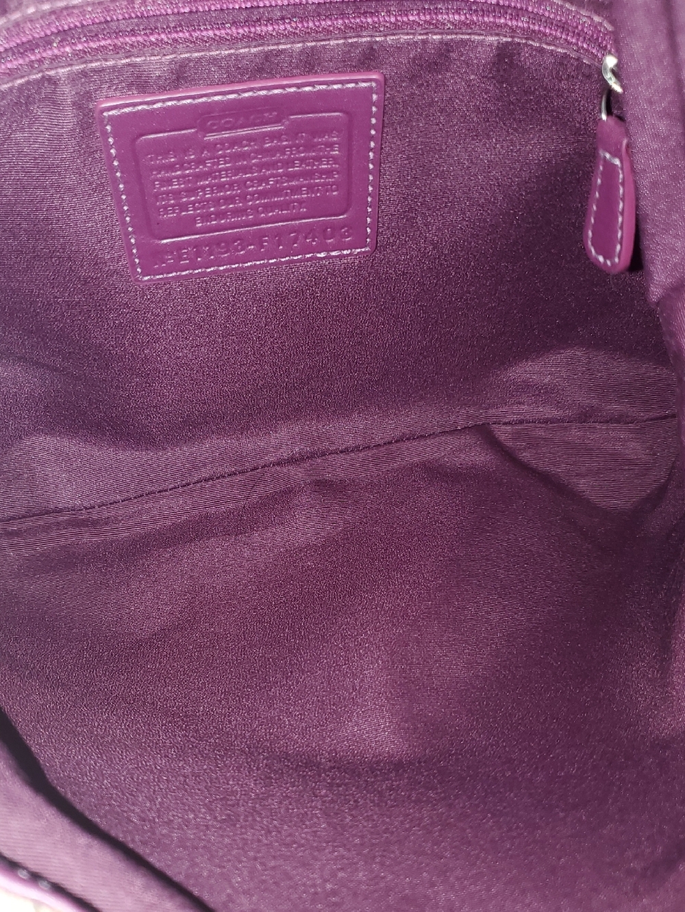 Coach Soho Lynn Signature Hobo Shoulder Bag/Purple Leather Trim💜🤎 - Picture 14 of 16